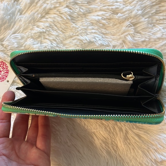 Wallet And Billfold Hawaiian Island Print - Picture 3 of 5